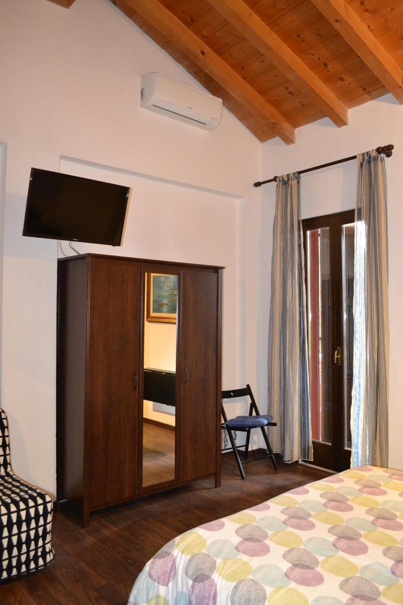 B&B Casa Mia Desenzano del Garda Quarto foto