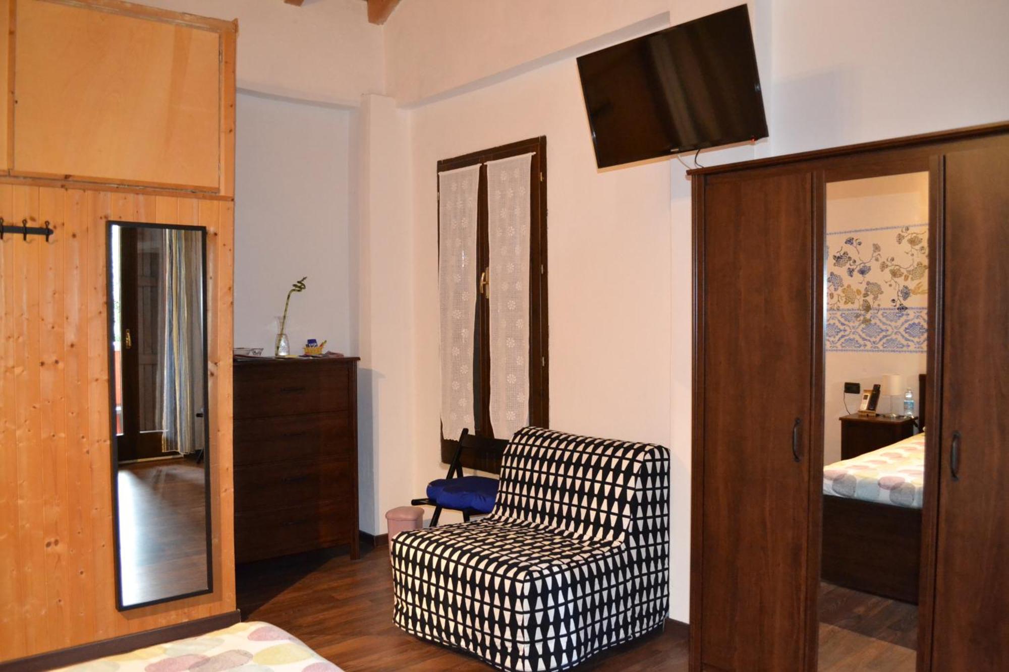 B&B Casa Mia Desenzano del Garda Quarto foto